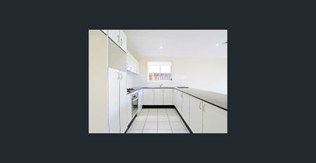 IMPRESSIVE FAMILY HOME - Photo 3