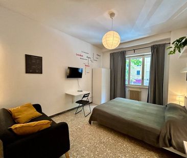 Via Oderisi da Gubbio, Rome, Lazio 00146 - Photo 6