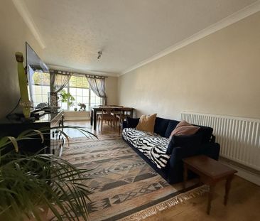 3 bedroom terraced house to rent - Photo 1