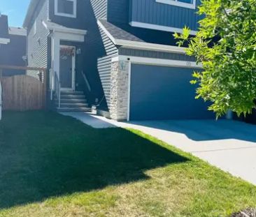 3 Bedroom House, 2.5 Bathroom with Double Garage on Rent in Belmont... - Photo 1