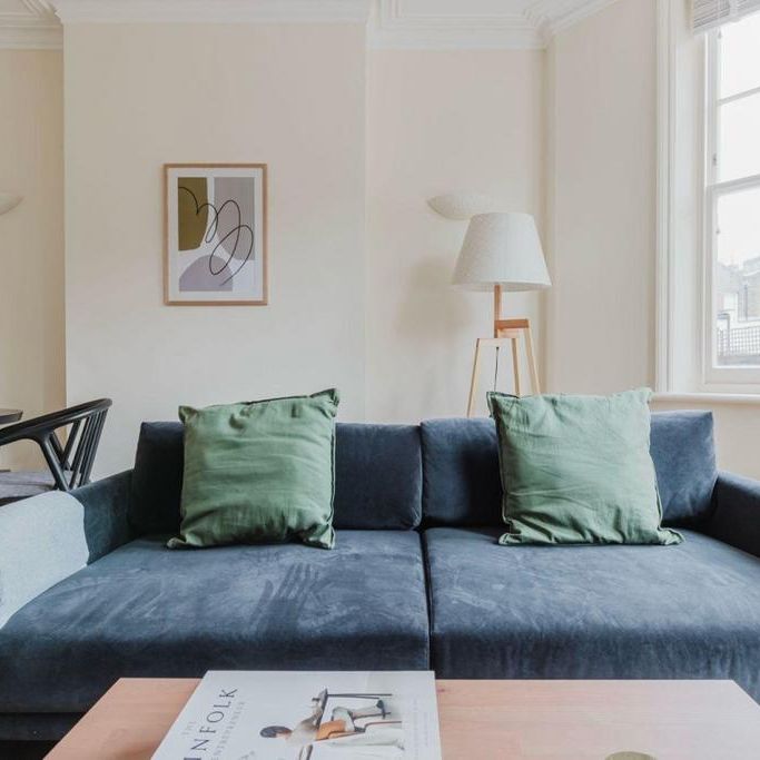2 bedroom flat to rent - Photo 1