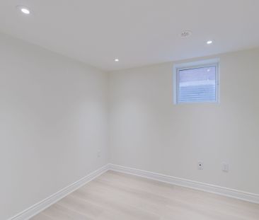 For Lease - 5489 Festival Drive, Mississauga, Ontario - Photo 2