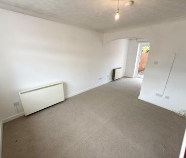 2 bedroom terraced house to rent - Photo 6