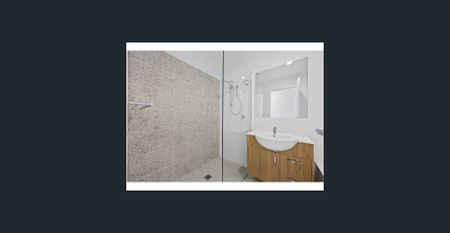 Modern 3-Bedroom Home in Park Ridge - Low Maintenance Living! - Photo 5