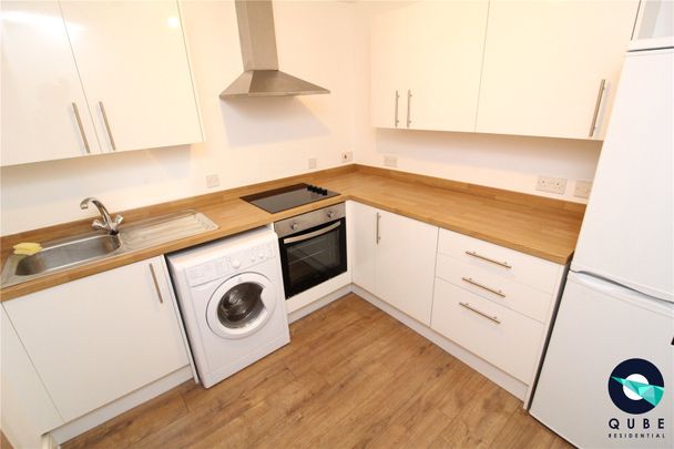 1 bedroom Flat To Rent - Photo 1