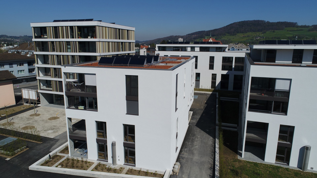 LICHTDURCHFLUTETE WOHNUNG MITTEN IM ZENTRUM - Photo 1