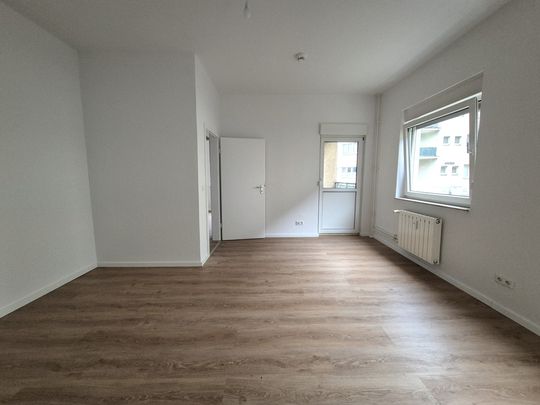 Tolle 2-Zimmer-Erdgeschosswohnung mit Balkon! - Photo 1