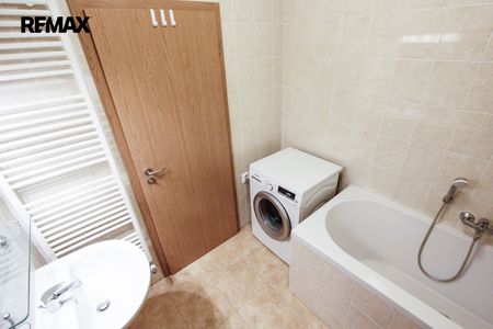 Pronájem bytu 3+kk 81 m² - Фото 2