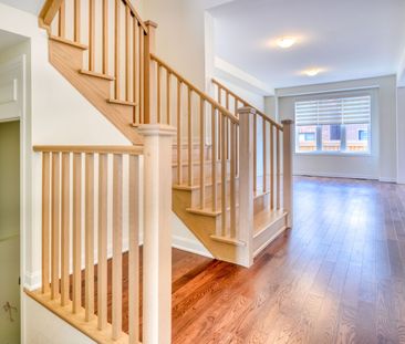 For Lease - 39 Cisco Drive, Whitby, Ontario - Photo 1
