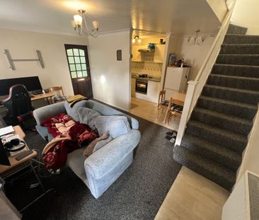 Winnington Close, Northampton - Photo 2