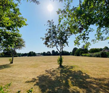 18, Ashling Park Road **, Denmead - Photo 5