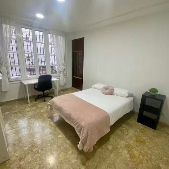 Carrer Cirilo Amorós, Valencia, Valencian Community 46004 - Photo 1