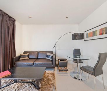 Studio to rent - Photo 4