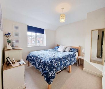 3 bedroom detached house to rent - Photo 3