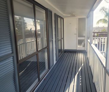 3 bedroom & 2 bathroom family home - Photo 1