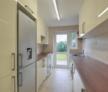 3 bedroom house - terraced - Photo 6