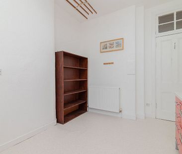 Flat 2/1, 74 Old Dumbarton Road - Photo 4