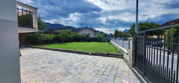 5.5-room detached villa renovated in 2024 - Aigle - Photo 1