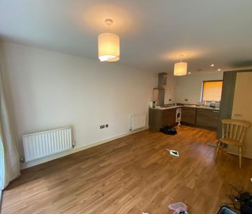 2 bedroom apartment to rent - Photo 2