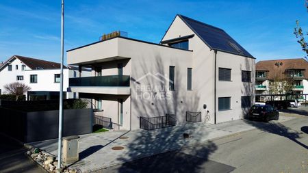 Your new home with garden seating area! - Photo 2