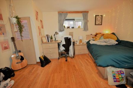 6 bedroom house to rent - Photo 5