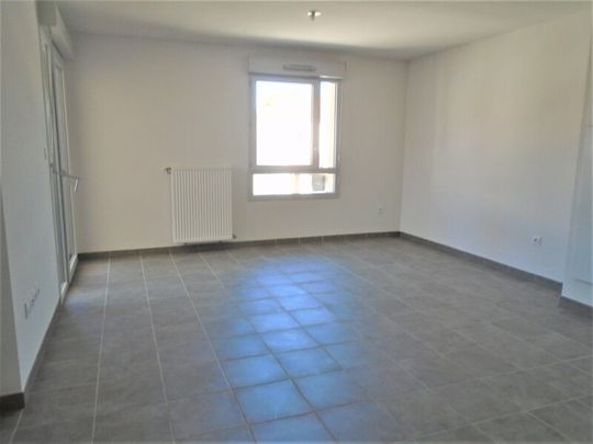 Location Appartement 2 pièces 43m² MURET 31600 - Photo 1