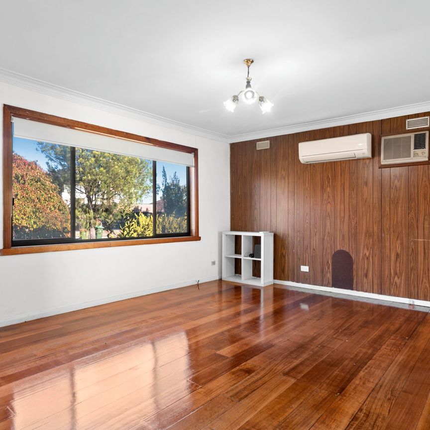 1 Mountfield Rd , MITCHAM - Photo 1