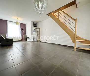 House - Photo 2