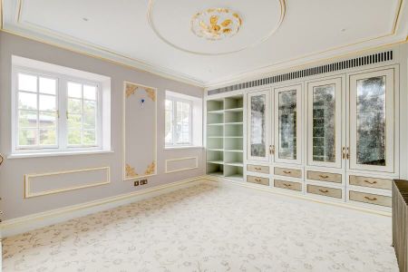 12 Bedroom Detached To Let - Photo 5