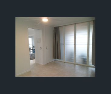 Modern Unit Close to Moffat Beach - Photo 2