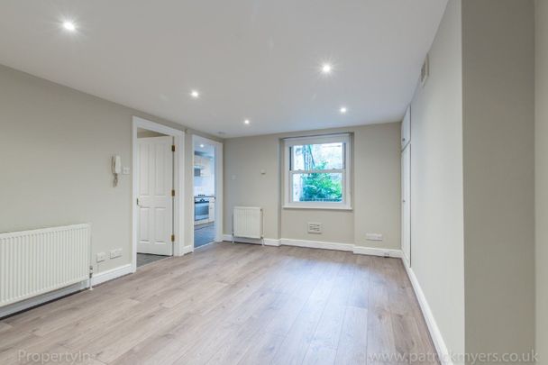 The Gardens, London, SE22 - Photo 1