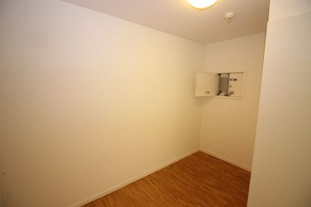 1 Monat Mietzinsfrei! moderne 2.0 Zimmer-Wohnung in zentrumsnaher Lage - Photo 3