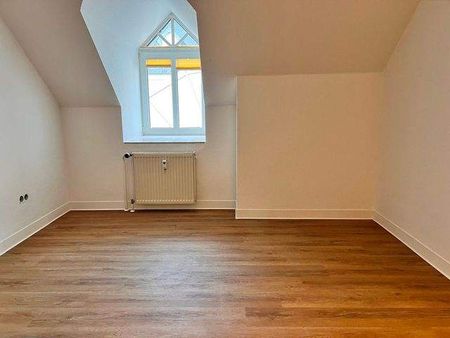 Barrierearme Innenstadtwohnung mit Aufzug und TG-Stellplatz - Photo 3