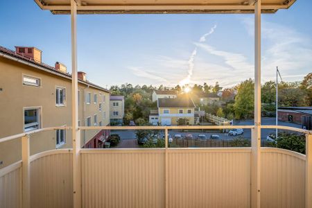 Nynäsvägen, Nynäshamn - Photo 5