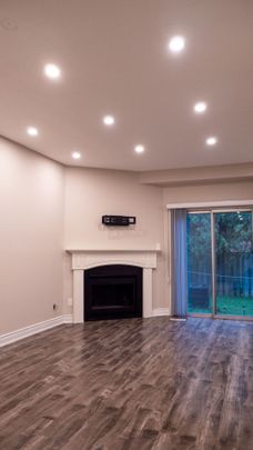 For Lease - 525 Meadows Boulevard Unit# 5, Mississauga, Ontario - Photo 1