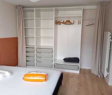 Location Appartement 4 pièces 83m² - Photo 2