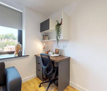 Apt 13, Ribbon Residence - Photo 5