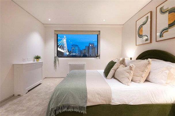 2 bedroom houseboat to rent - Photo 1