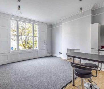 Banbury, Oxfordshire, OX16 - Photo 1