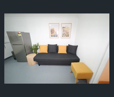 Auburn granny flat 1 bed with aircon for rent with fully furnished - Photo 1