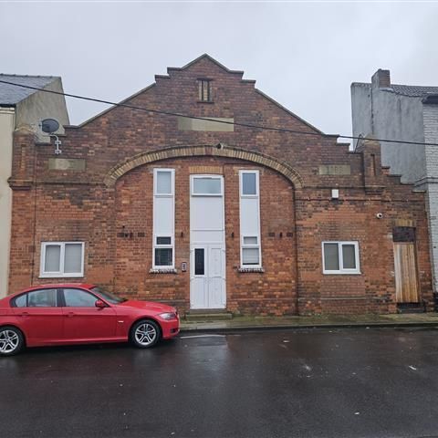 Bolckow Street, Middlesbrough, Eston - Photo 1