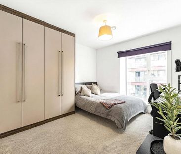 3 bedroom apartment to rent - Photo 5