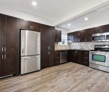 For Lease - 18 Beech Street, Ajax, Ontario - Photo 4