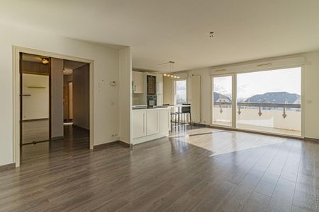 Location Appartement 3 pièces 73m² POISY 74330 - Photo 2