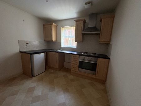 Plumpton Mews, Widnes, Cheshire, WA8 - Photo 3