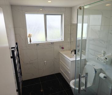 Live the Easy City Fringe Lifestyle - Photo 5