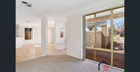 Neat & Comfortable Front Villa with Extra Parking - Photo 3