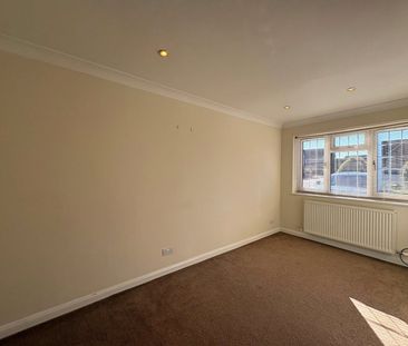 Pevensey Way, Frimley, Camberley, Surrey, GU16 - Photo 1