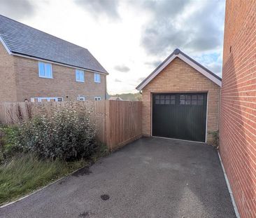 3 bedroom detached house to rent - Photo 1