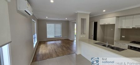 18 Kalbian Drive, Clyde North - Photo 5